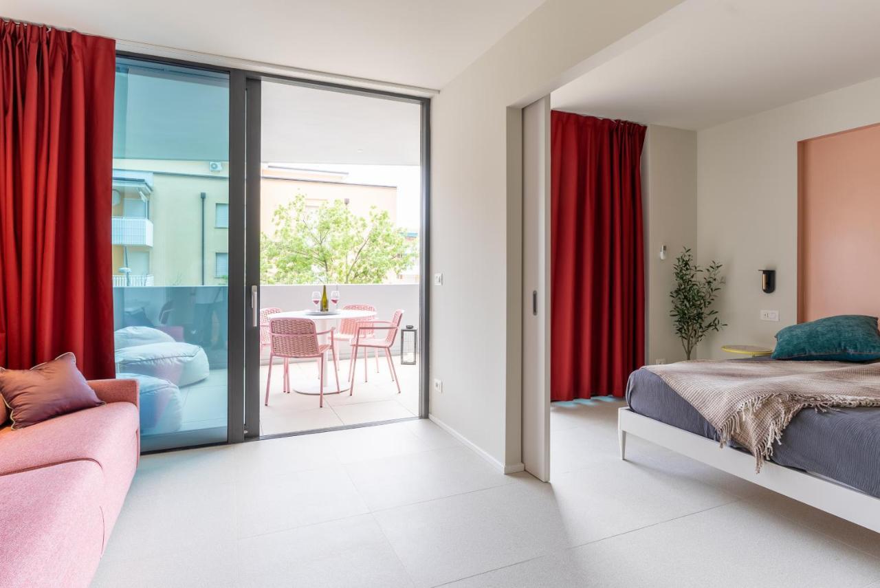 Aparthotel Zefiro Com Design, Large Terrace, Bike, Near Beach And Thermal Grado Exterior photo