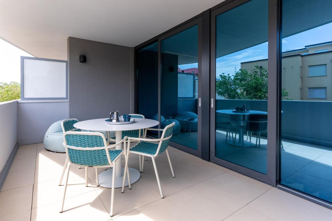 Aparthotel Zefiro Com Design, Large Terrace, Bike, Near Beach And Thermal Grado Exterior photo