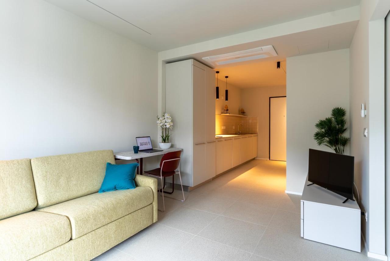 Aparthotel Zefiro Com Design, Large Terrace, Bike, Near Beach And Thermal Grado Exterior photo