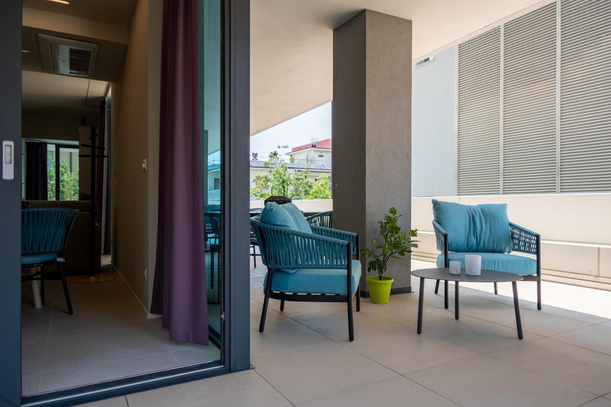 Aparthotel Zefiro Com Design, Large Terrace, Bike, Near Beach And Thermal Grado Exterior photo